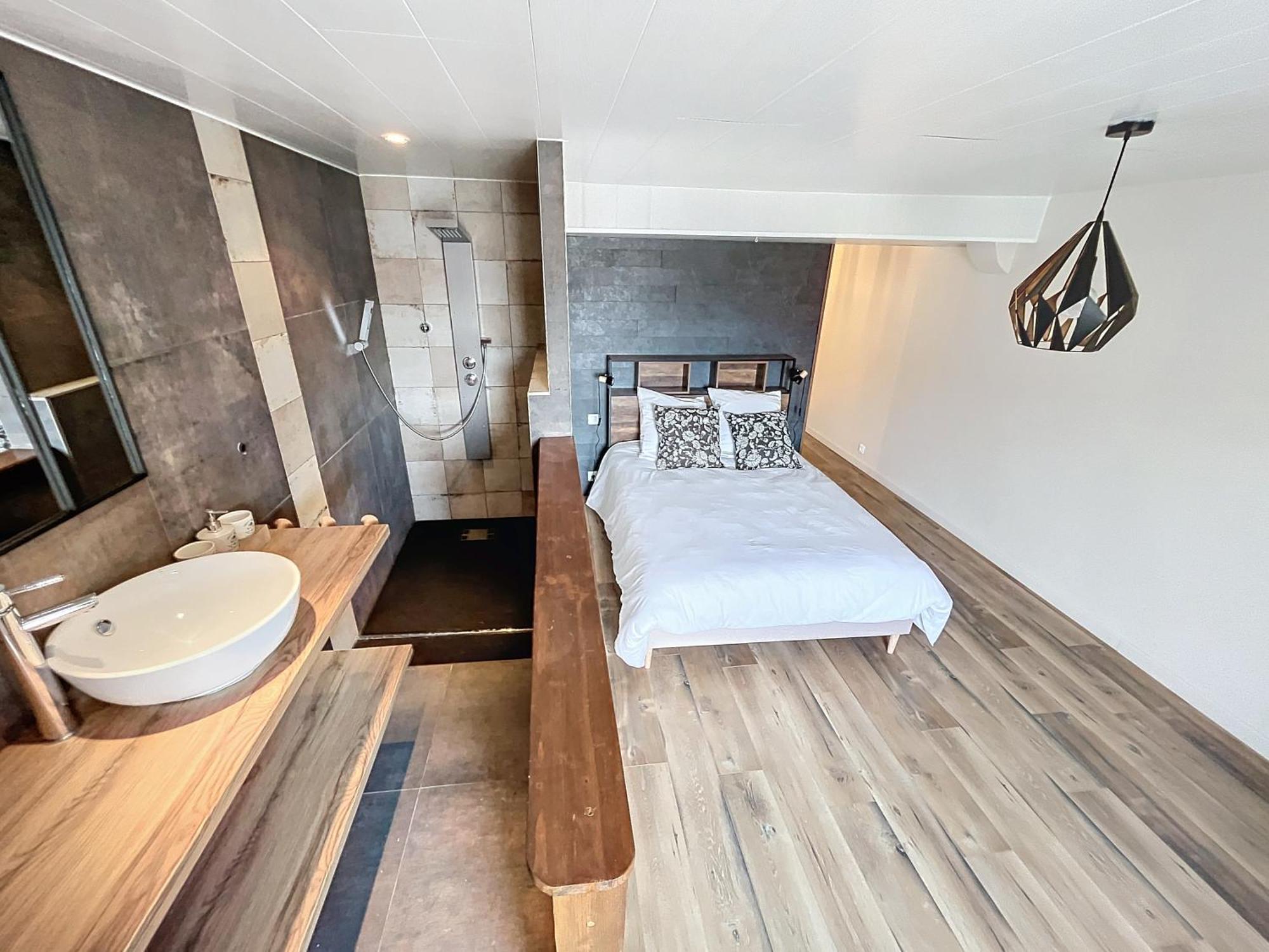 Grand Appartement Centre-Ville Clairvaux-les-Lacs Luaran gambar